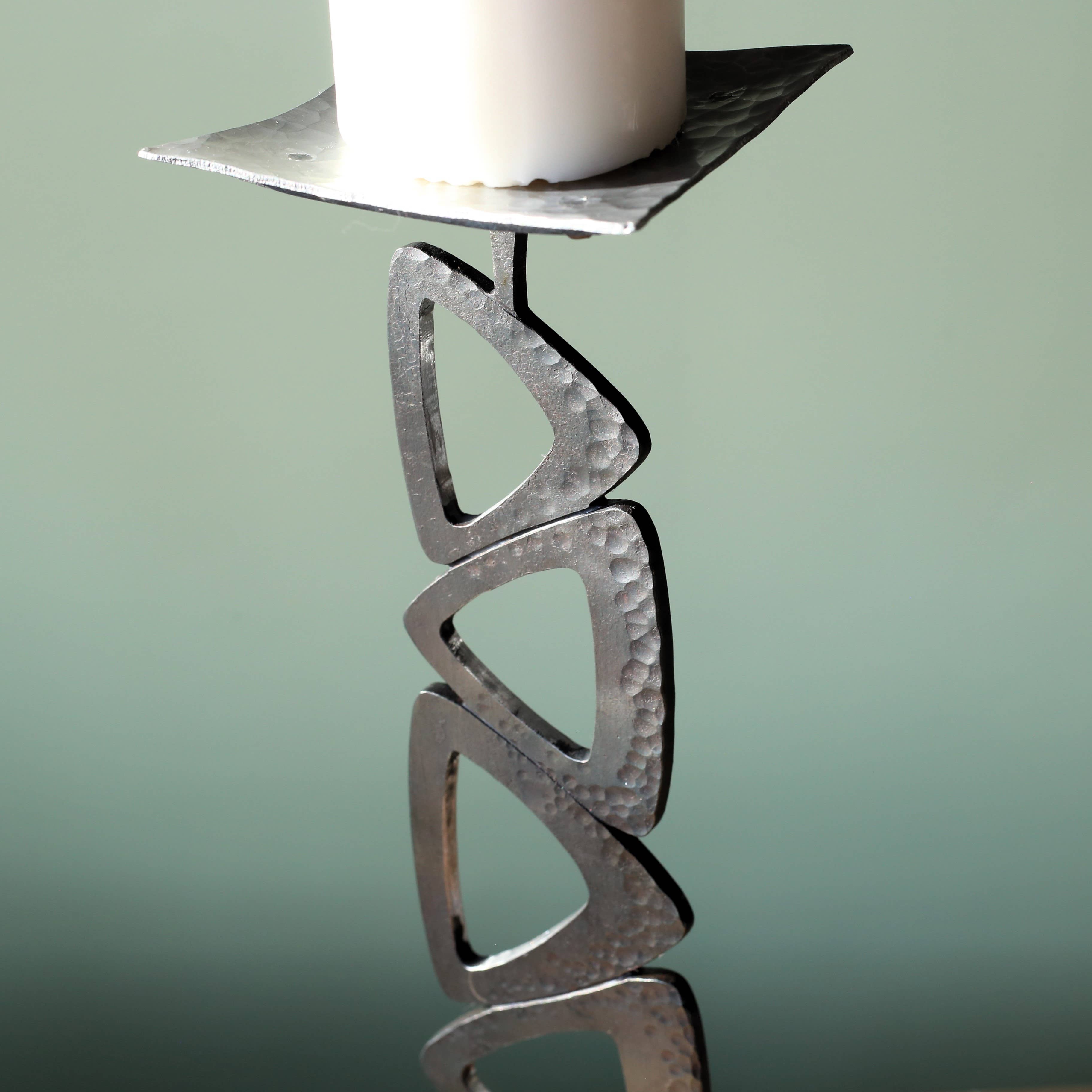 Coach House Forge – wholesale Candle holder – Retro Tall Candlesticks6