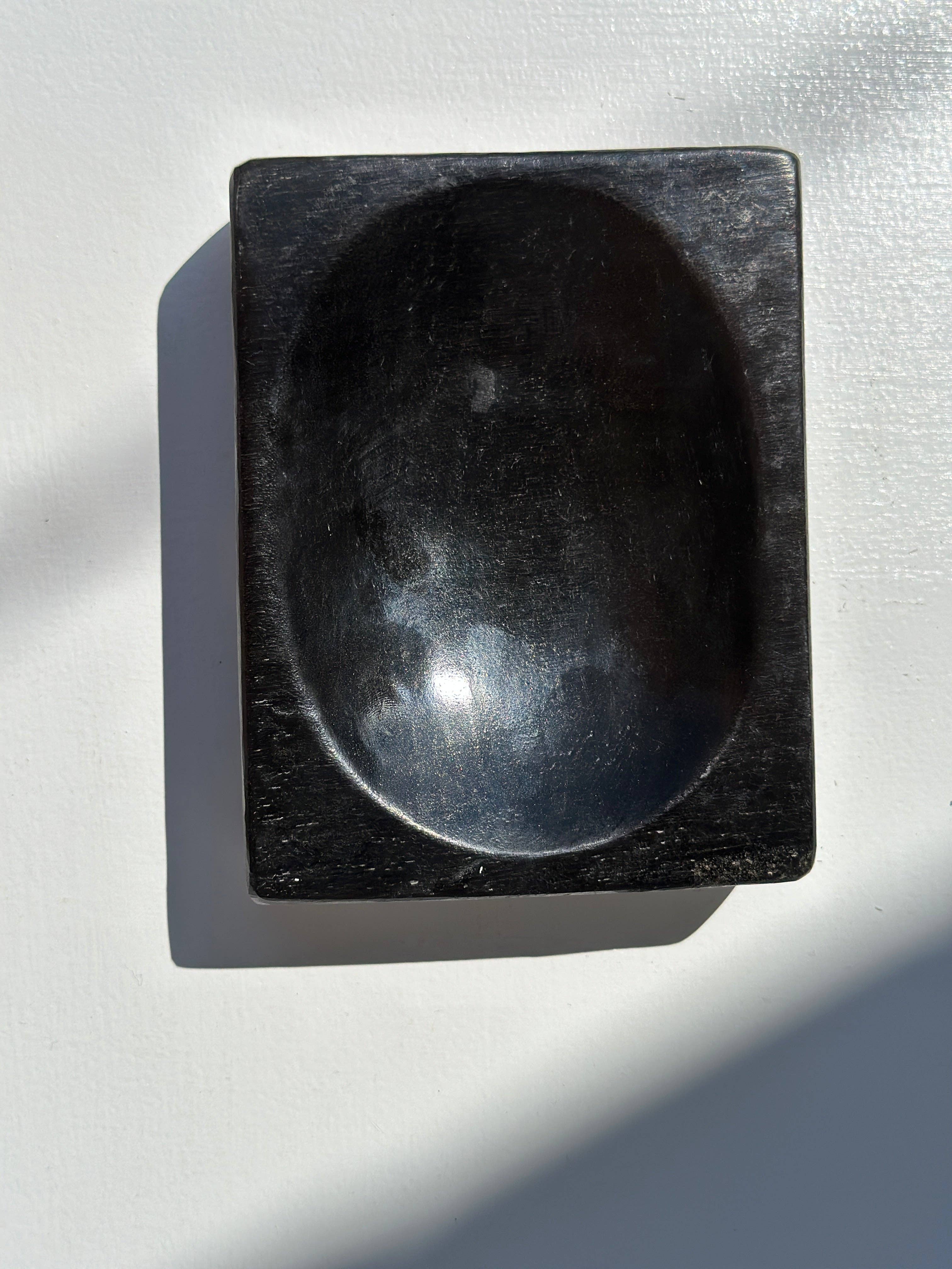 Office Objets - Wholesale Bath Soap Dish - Petrified wood soap dish with white underside14