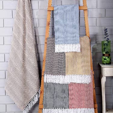 COZY HOMES COLLECTION - Wholesale Throw blanket - Handwoven 100% Cotton Throw Blanket Herringbone (Set of 2)4