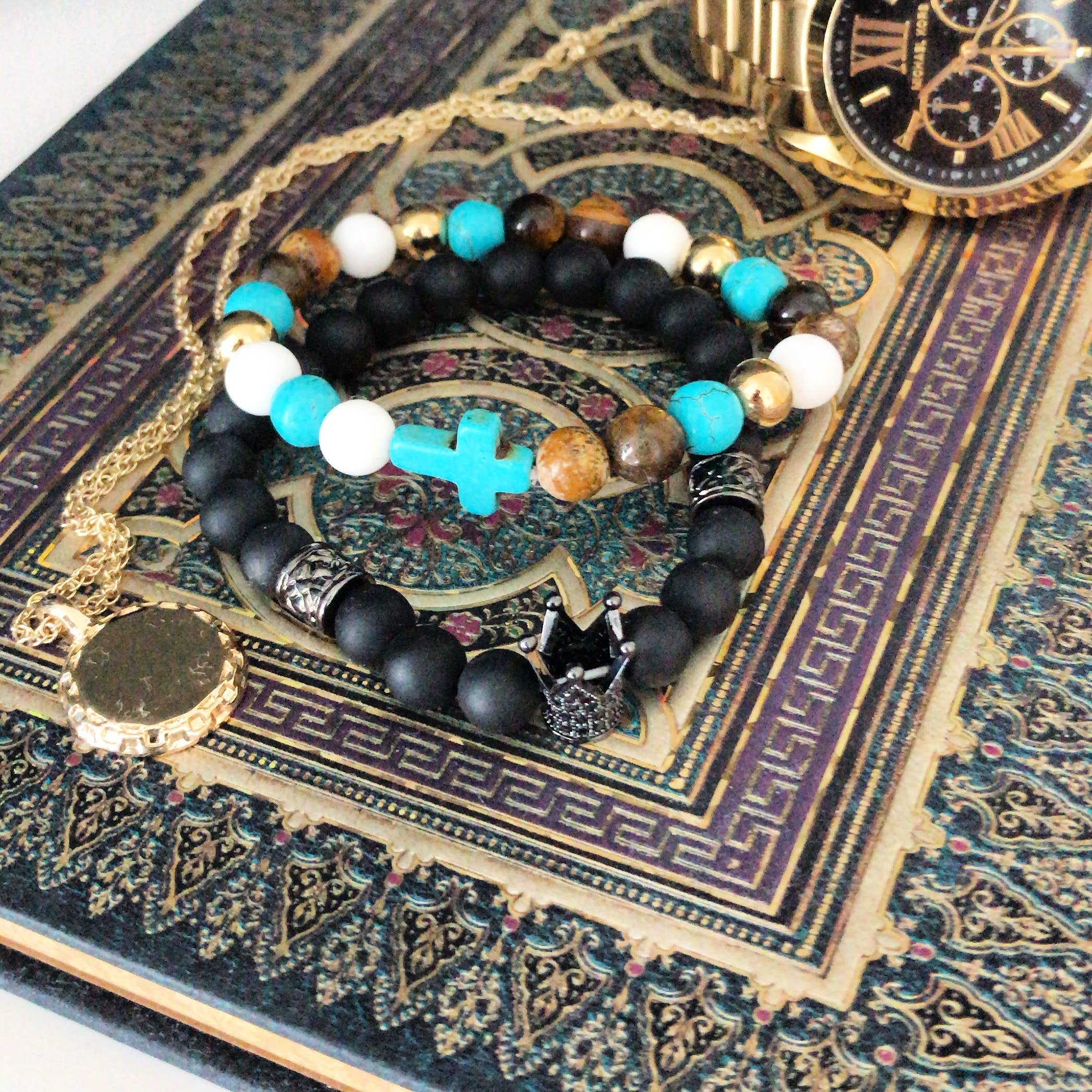 Ancient Wisdom - Wholesale Beaded Bracelet - Gold Hamsa / Lava Stone - Gemstone Bracelet2