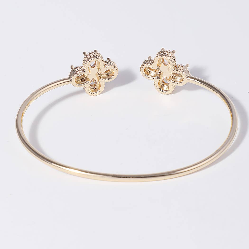 Fashion City – Engroshandel Manchetarmbånd – CZ-armbånd med 4-kløverkant og solid manchet3