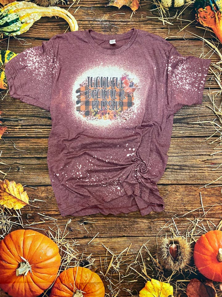 Dankbaar Grateful Blessed Bleach Tee | Bleach Shirt voor wholesale door Cute As A Rustic Button