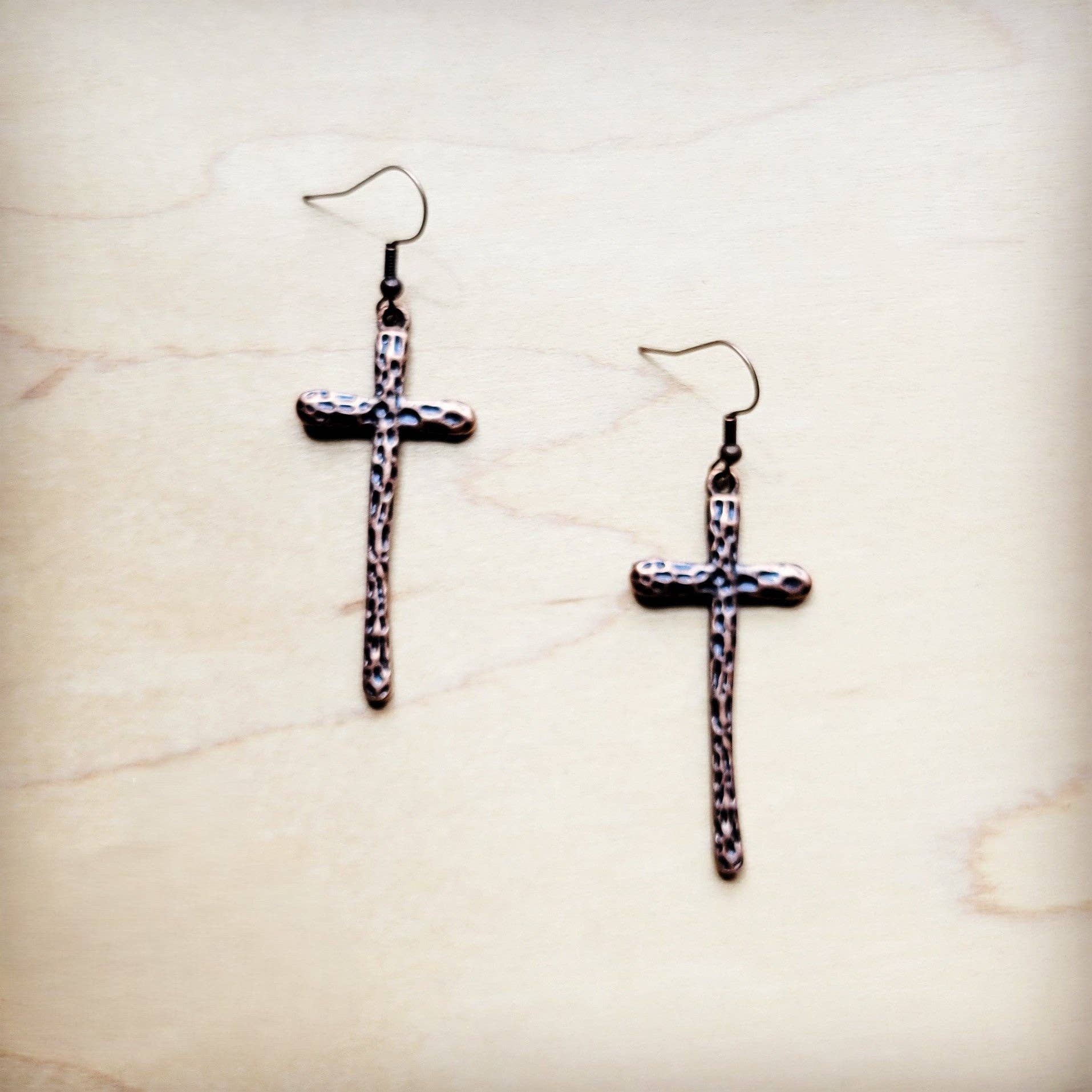The Jewelry Junkie - Wholesale Dangle Earrings - Narrow Hammered Copper Cross Earrings 220q0