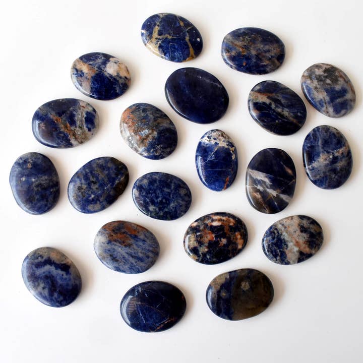 Soothing Crystals – wholesale Spiritual stone/crystal – Palm Stone | Sodalite | Thumb Crystal | Pocket Gemstone1