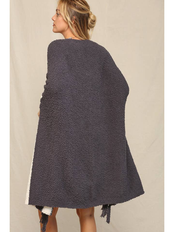 KyeMi - Wholesale Poncho - Women's - Super Soft And Stretchy Poncho With Fringe5