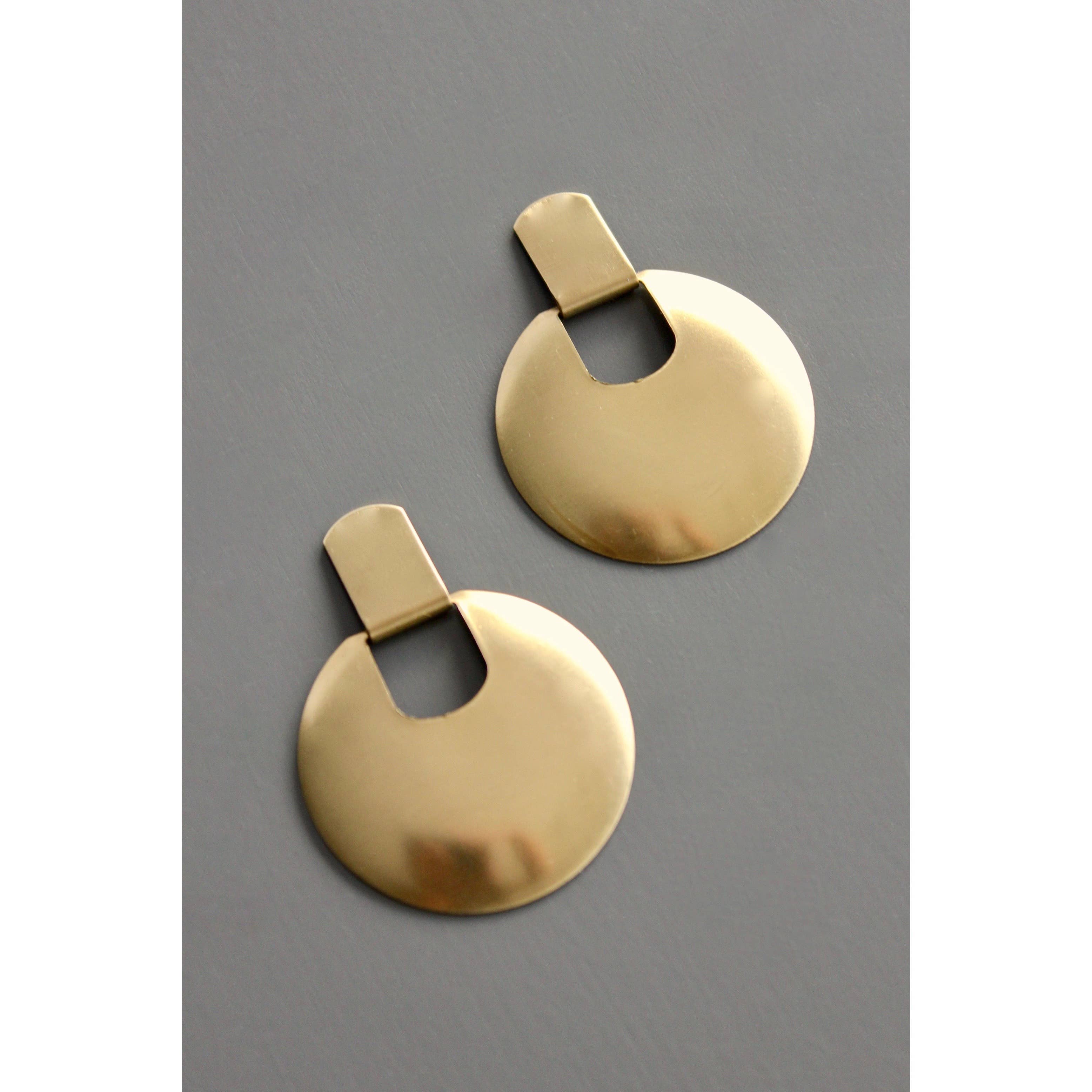 David Aubrey Jewelry - Wholesale Dangle Earrings - BKNE78 Geometric round brass post earrings2