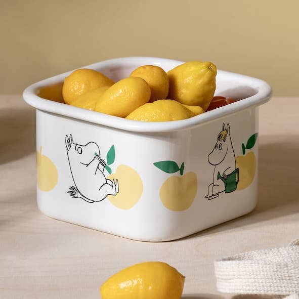 MOOMIN | Enamel Dish / Jar with Lid | Joyful Apples | 1 L for wholesale by Treacle George (Muurla)