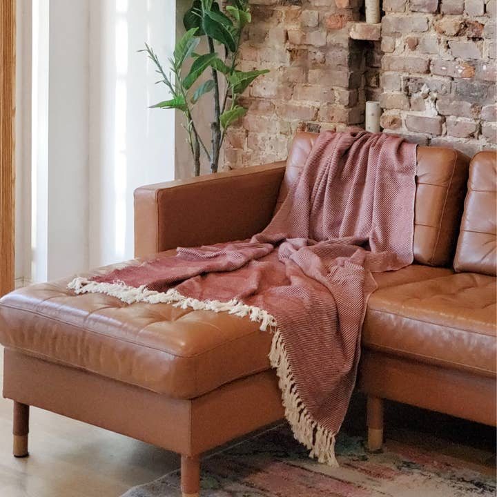 KORISSA - Wholesale Throw blanket - Artisanal Handwoven Cotton Throw Blanket2