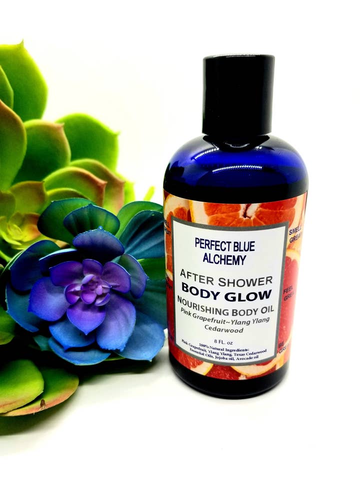 Pamplemousse rose, ylang ylang et bois de cèdre après la douche pour la vente par Perfect Blue Alchemy