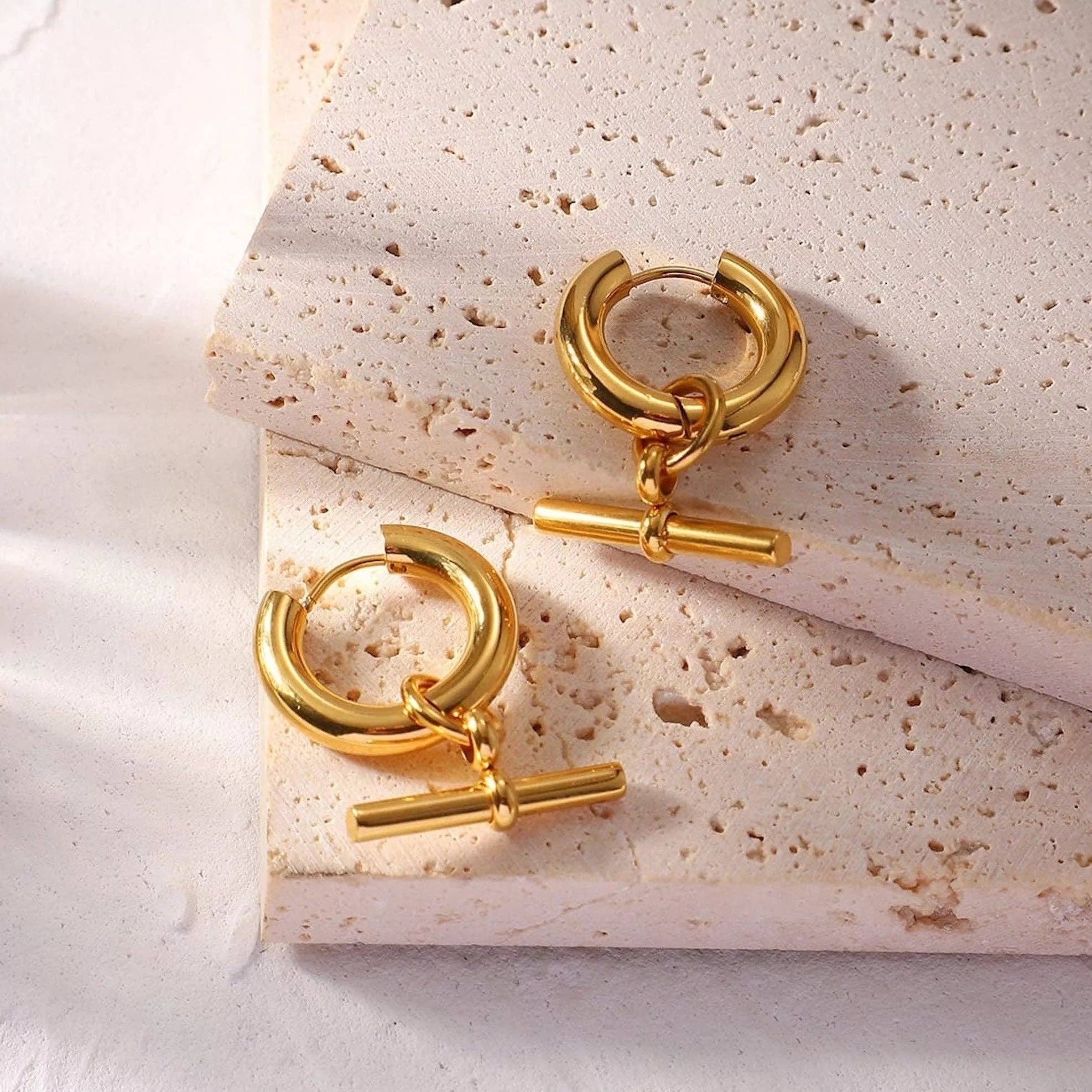 Chunky 18K Thick Gold Hoops for wholesale on Faire0