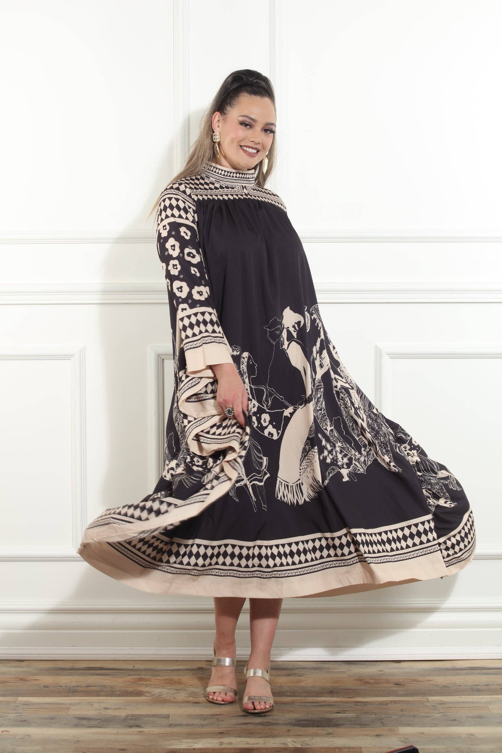 Love The Queen – wholesale Dress – Women's – Luxe Moda,  - Style LM-4724