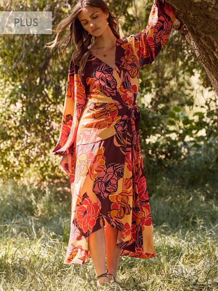 Vestido Midi Envolvente com Estampa Floral Plus por atacado de Oddi