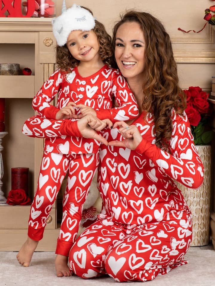 Ensemble de pyjama Mommy & Me My Heart To Yours pour la vente par Mia Belle Girls • Wholesale