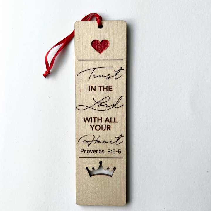 Trust in the Lord Christian Wooden Bookmark with Ribbon for wholesale by Crossight Overclothes