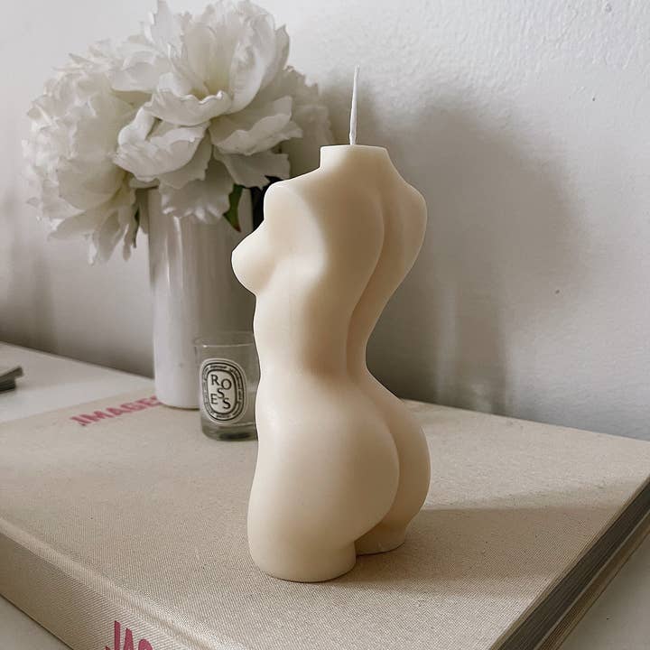 Hi Sunday Collective - Wholesale Novelty Candle - Bleecker Cashmere Vanilla Novelty Candle3