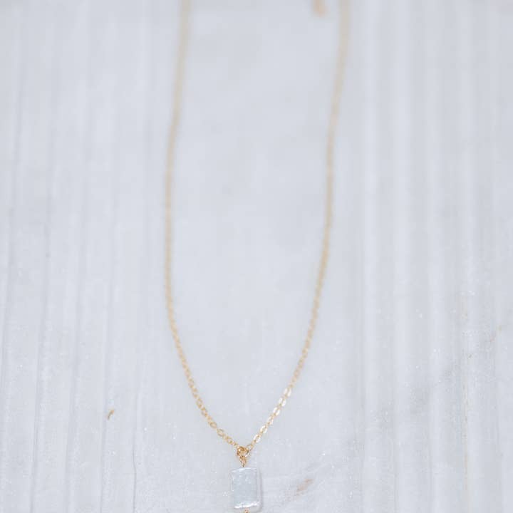 Reva Grey - Wholesale Pendant/Charm Necklace - Pixi necklace