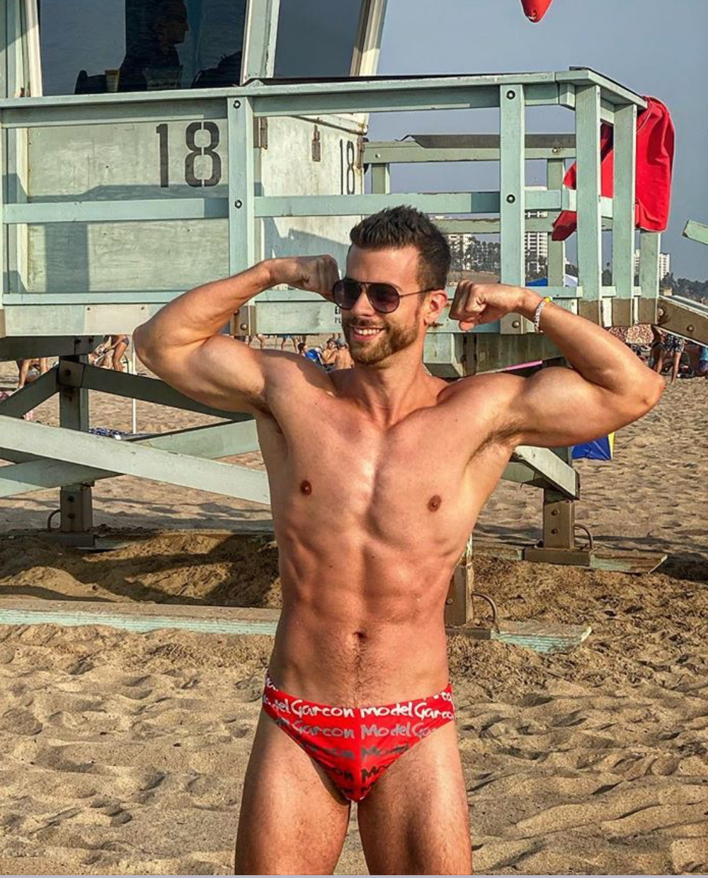 GARCON® Underwear – Großhandel Badehose – Herren – Rote Graffiti-Badehose2