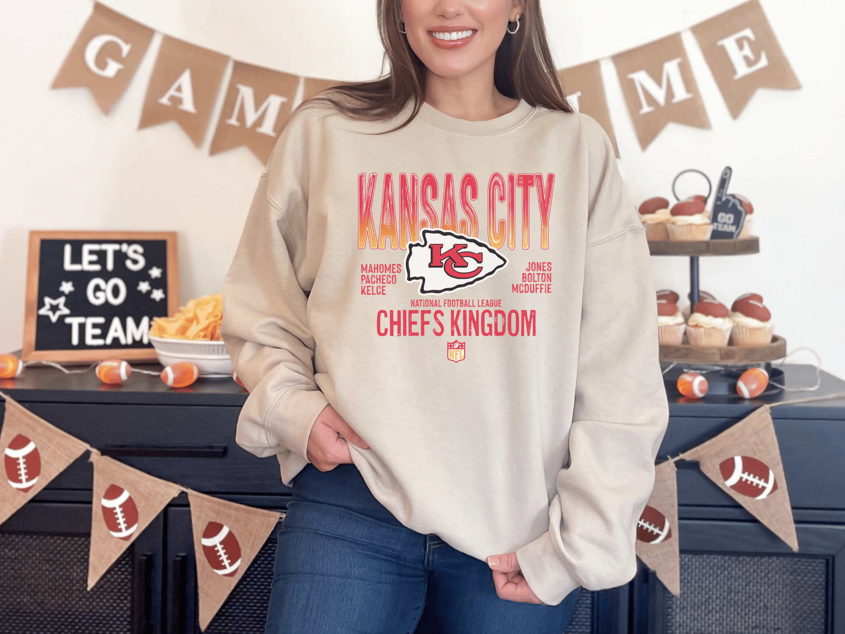 H+P Wholesale - Wholesale Graphic Sweatshirt - Unisex - Kansas City Chiefs Kingdom 3