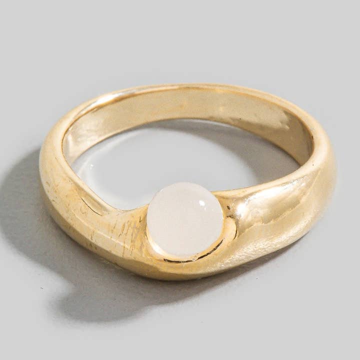 Anello con Perline di Resina per la vendita all'ingrosso da parte di The Looks by Fame Accessories