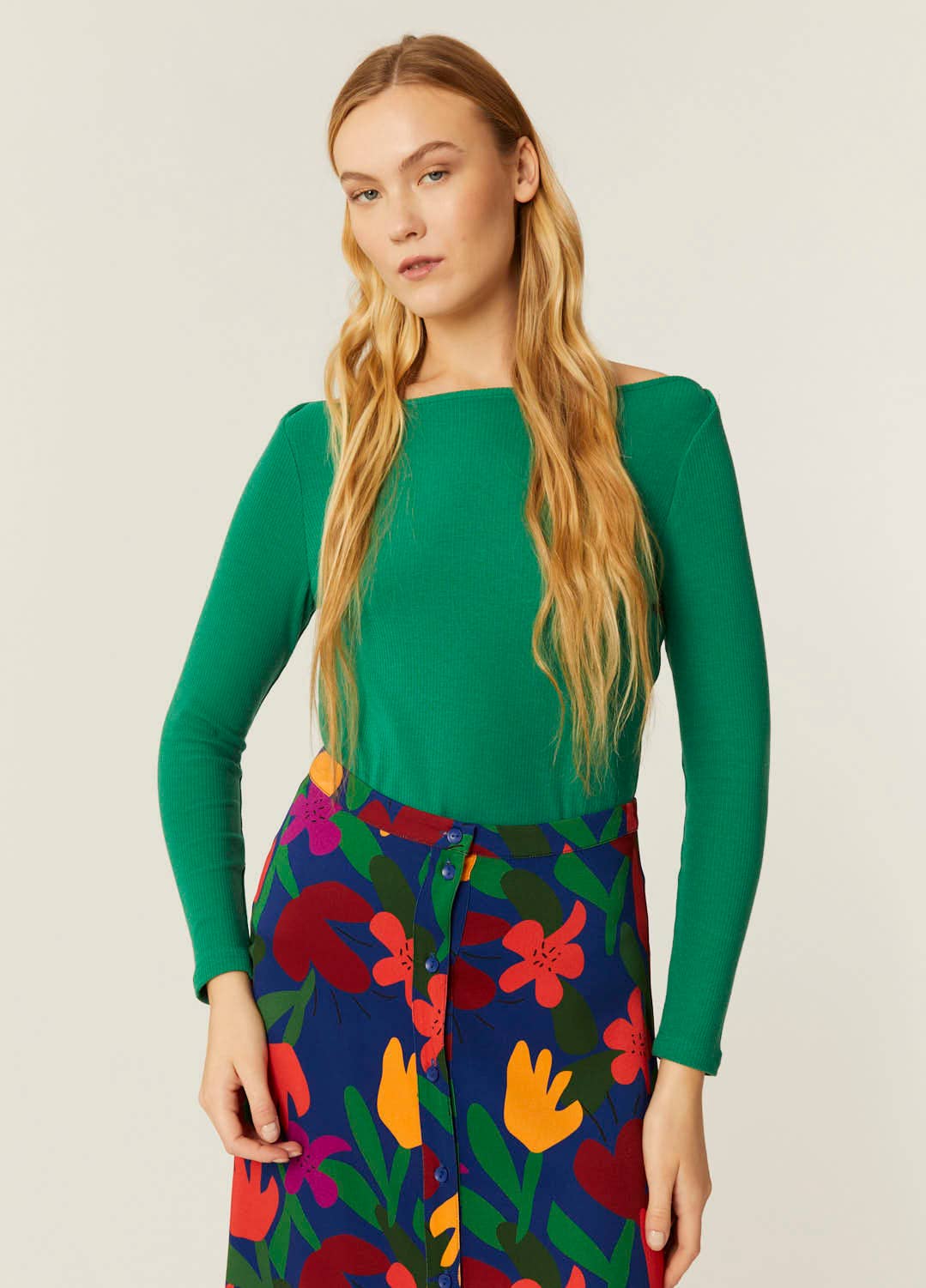 Pepaloves - Wholesale Knit Top - Women's - TOP CANALE CUELLO BARCA VERDE1