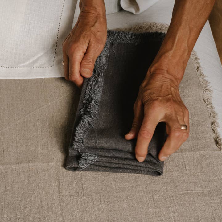 Linen Way Inc. - Wholesale Dinner & Cloth Napkin - Bilbao Linen Napkins - Available in 17 colors34