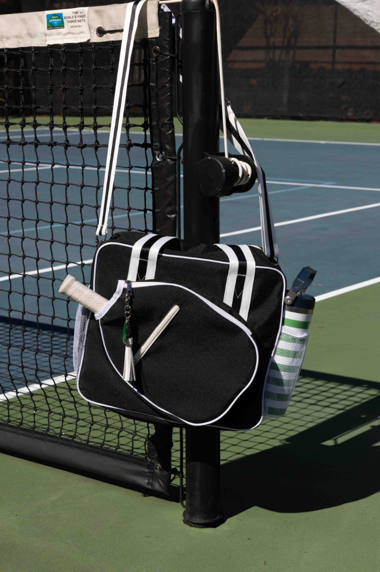 Fresh Pickle – wholesale Sports bag – Unisex – The Lola Pickleball Tote Black1