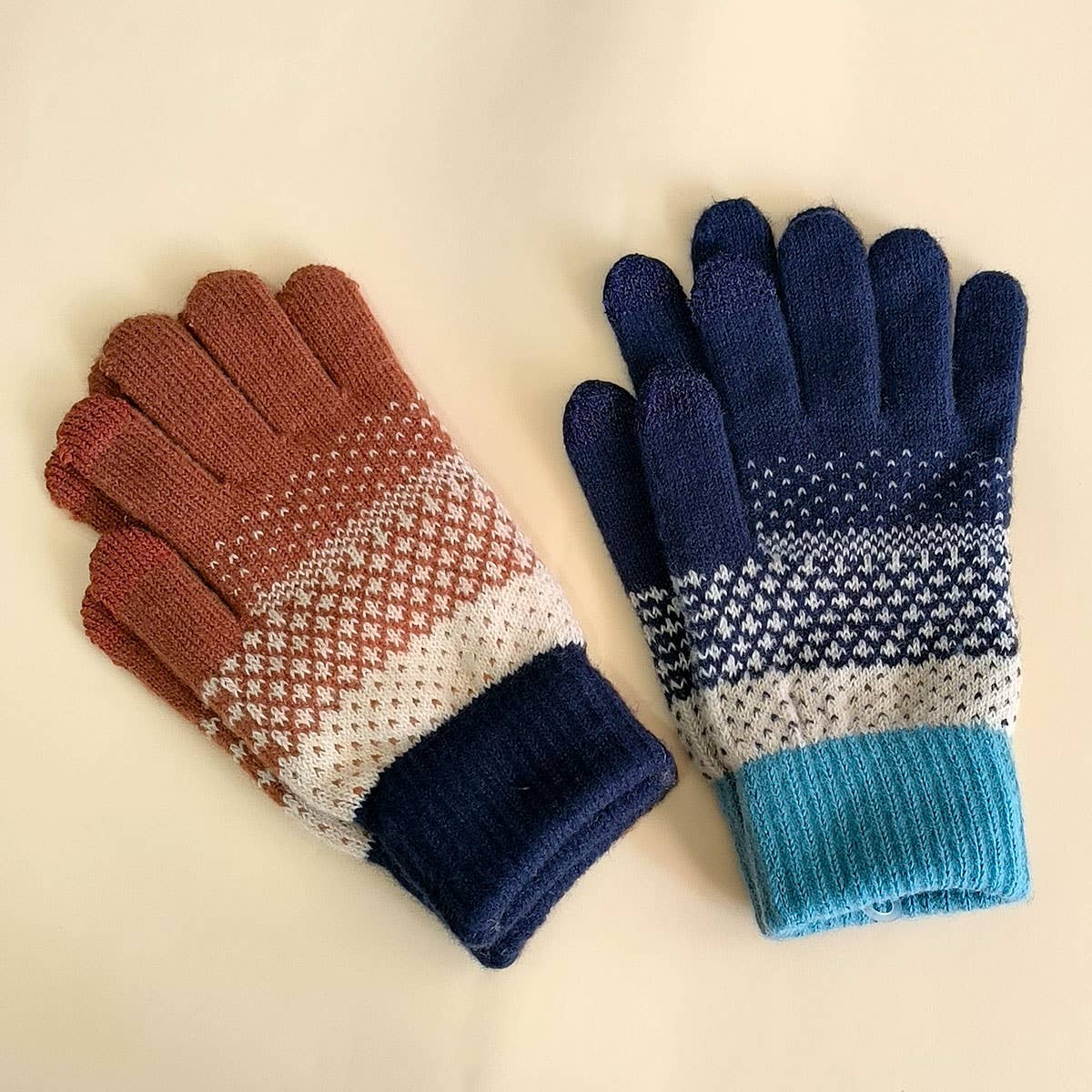 ACCITY - Wholesale Gloves - Unisex - Wholesale Knit Touchscreen Gloves, Warm & Unisex_CWAG002310