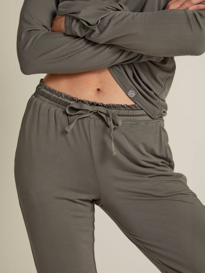 Faceplant Dreams - Wholesale Sleepwear Bottom - Women's - Long Lounge Pant21