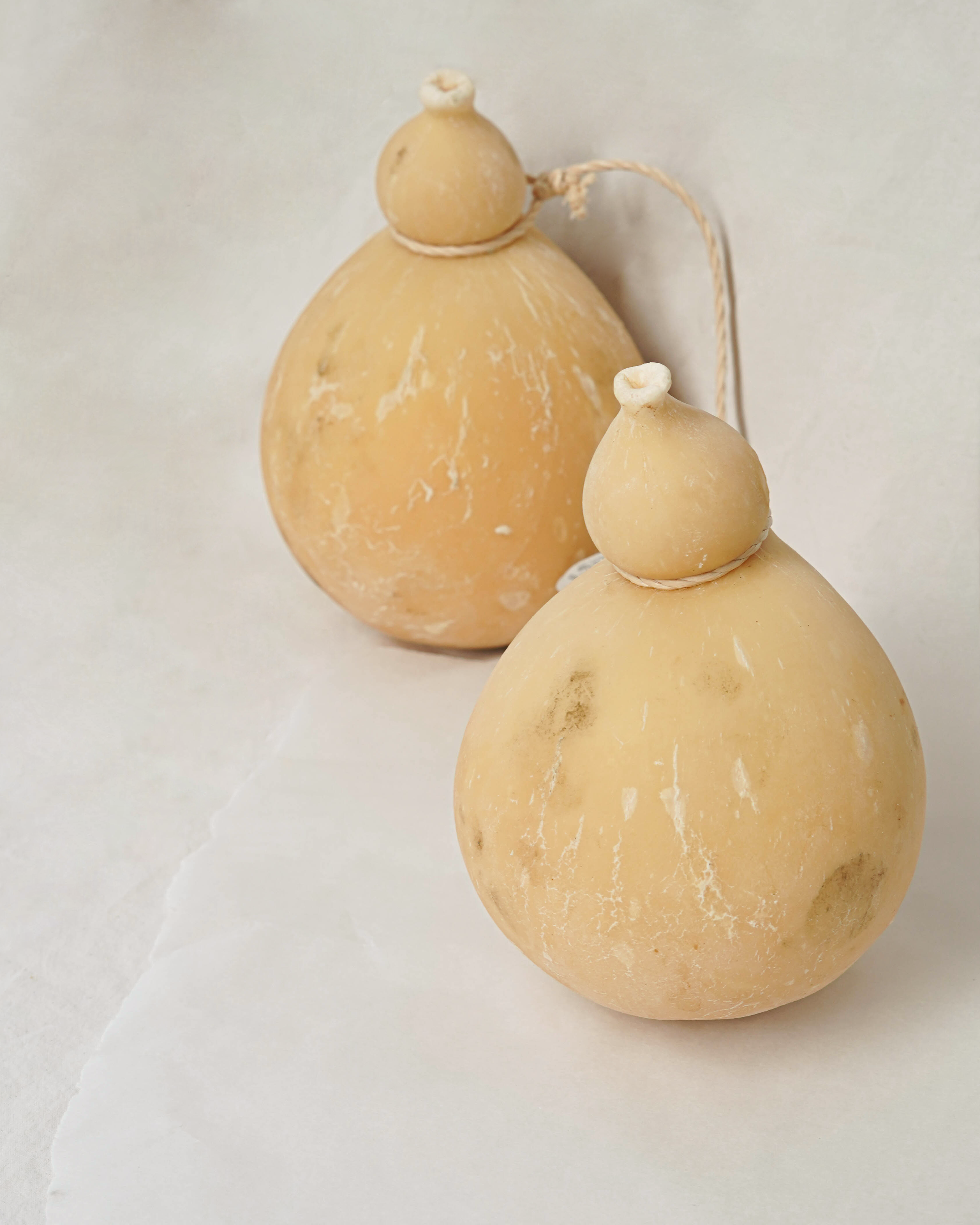 OLIO DI SERRA - Vendita all'ingrosso Formaggi - Caciocavallo Garganico Fresco2