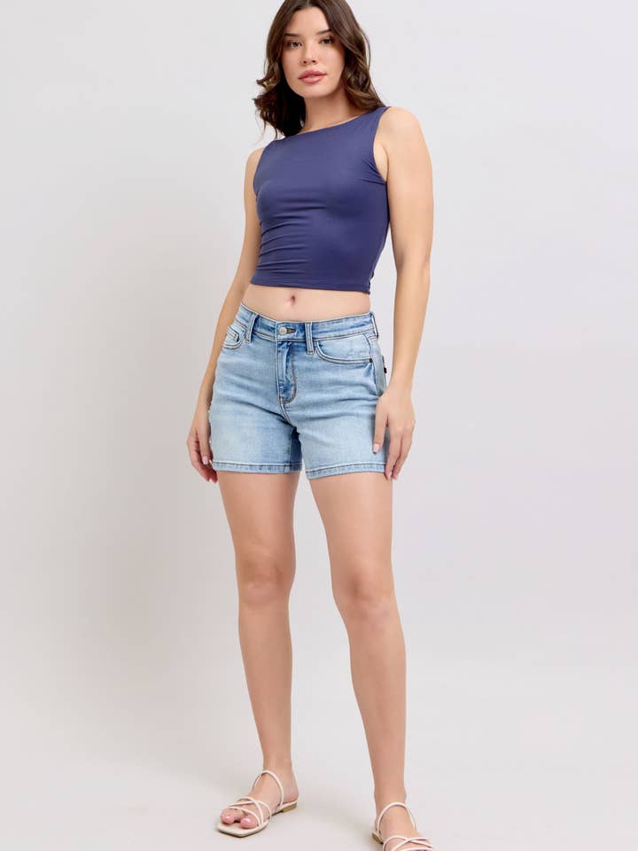 Watermelon Apparel – wholesale Shorts – Dam – Judy Blue Mid Rise Vintage Wash Dad-shorts5