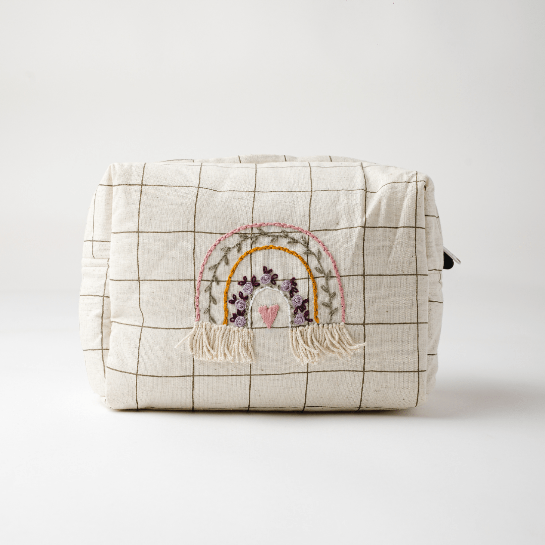 Zoey Inc. - Wholesale Luierrugzak/tas - Baby - Handgeborduurde Regenboog Katoenen Luiertas7