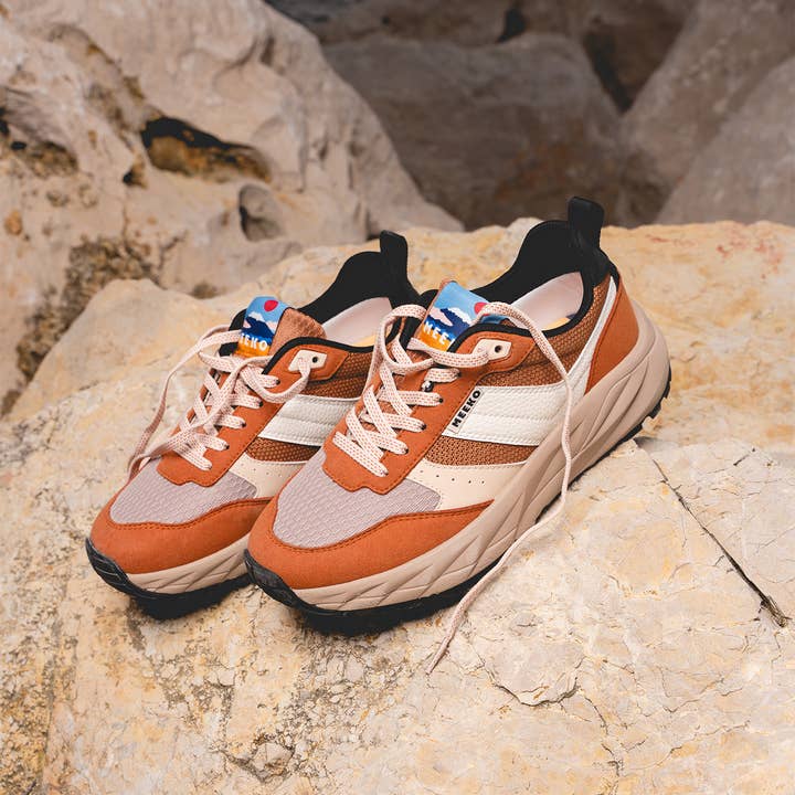 MEEKO - Wholesale Lifestyle Sneakers - Women's - PONGO - CAMEL - TECHNICAL AND SUSTAINABLE BASKETS4
