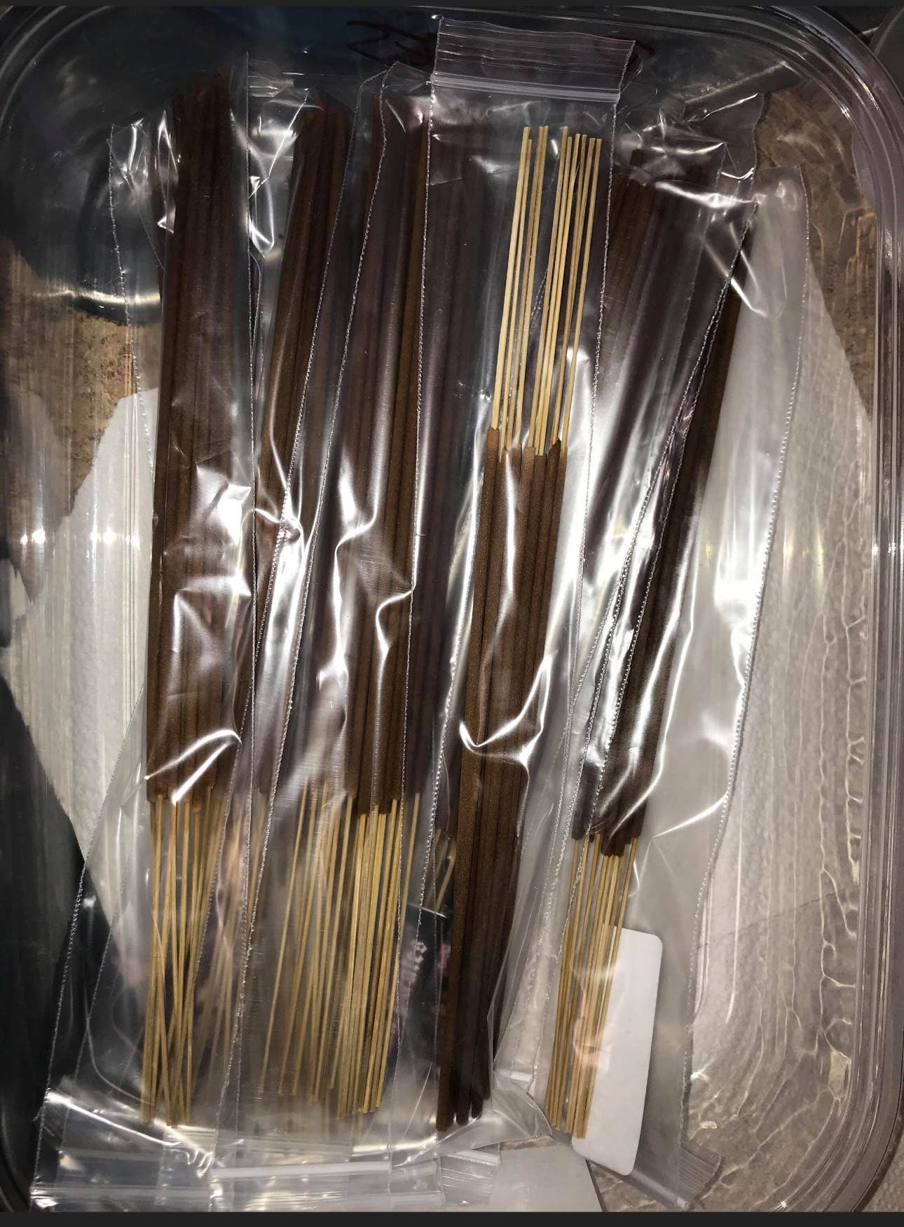 Familiar Fragrances - Vente Encens - Encens non étiqueté (sans marque) en paquet, choix de parfum11