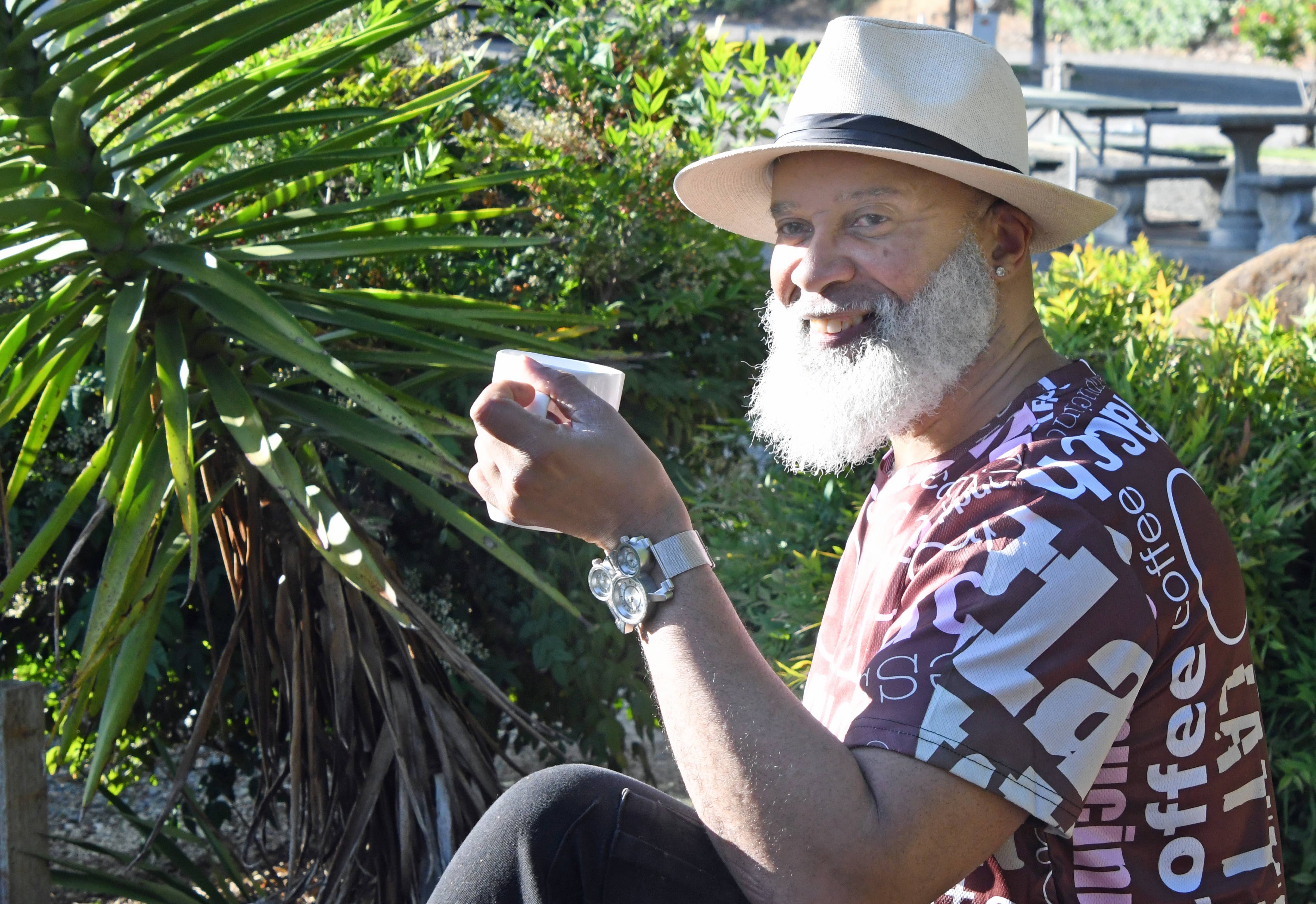 Unleashed Coffee Co LLC - Wholesale Coffee Beans - Medium Roast Zafiro - Guatemalan Whole Bean Coffee4