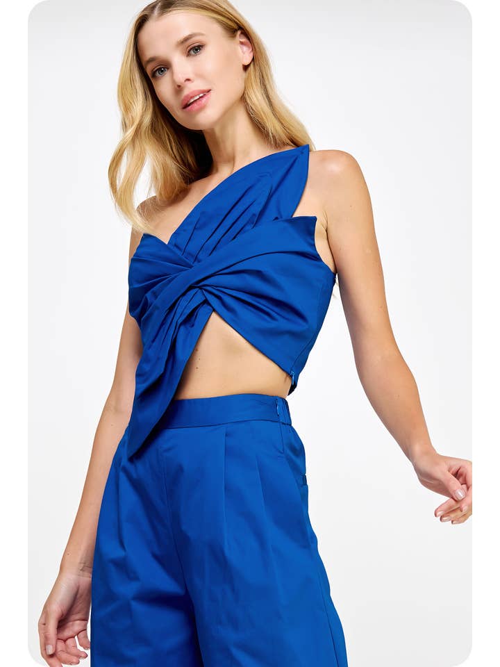 Strut & Bolt - Wholesale Shirt - Women's - One-Shoulder Knotted Flower Bow Crop Top32