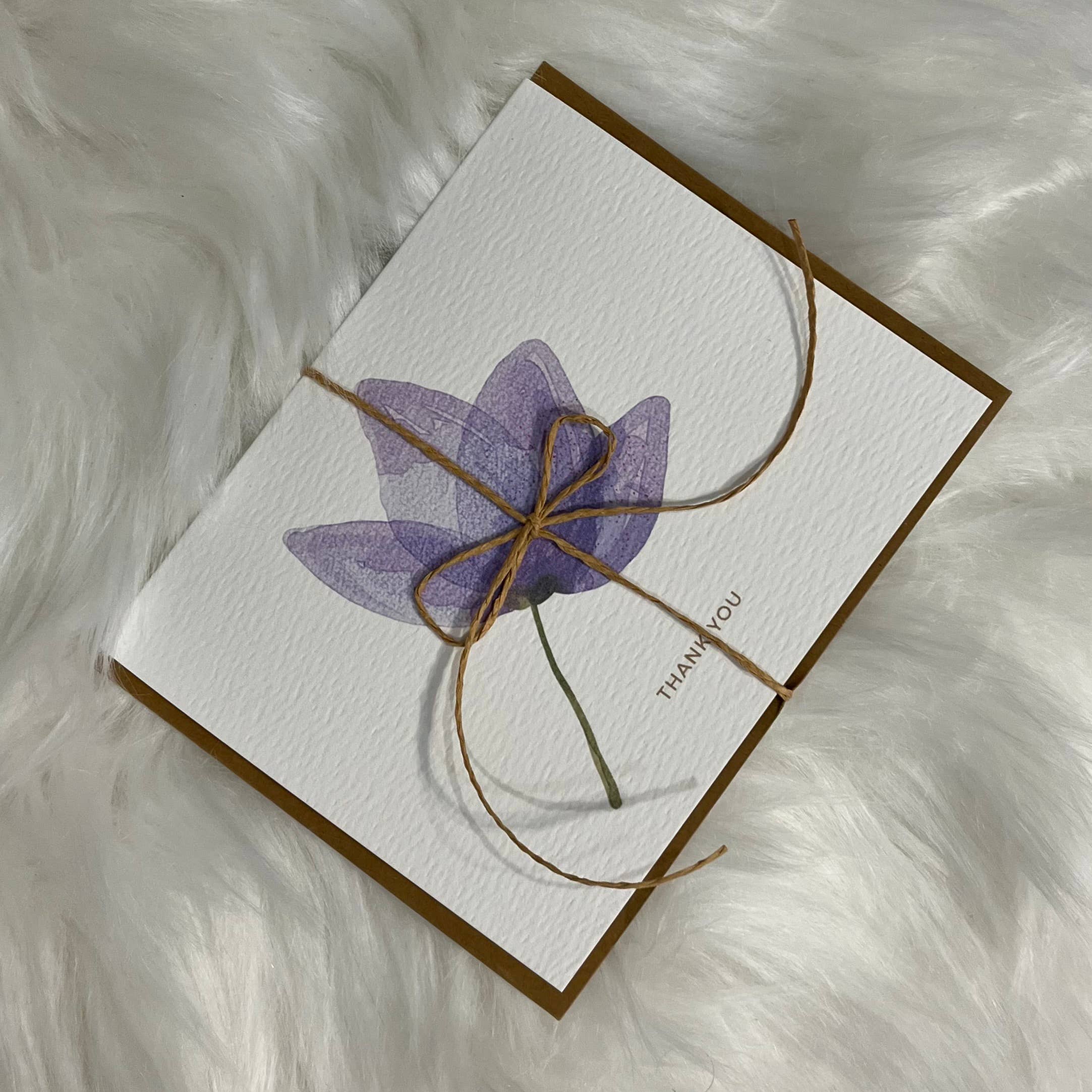 Paper Kuts - Wholesale Bedanktkaartje - Paarse bloemenbedankkaart, inclusief kraft-envelop4