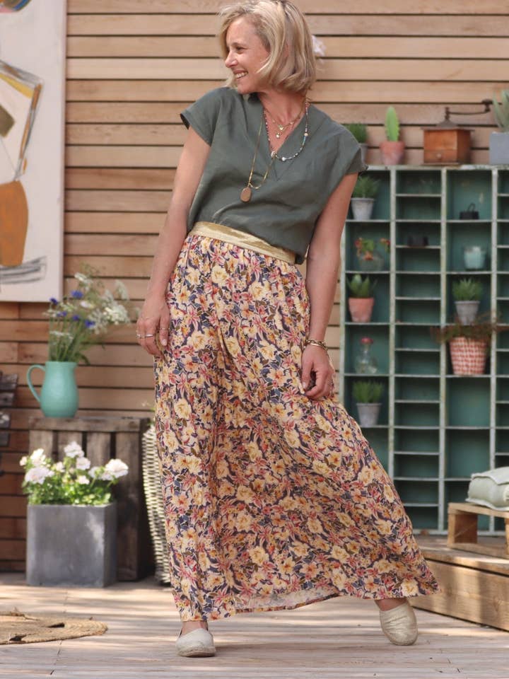 Rachelle rok met bloemenprint in aquarel voor wholesale door Quintessence