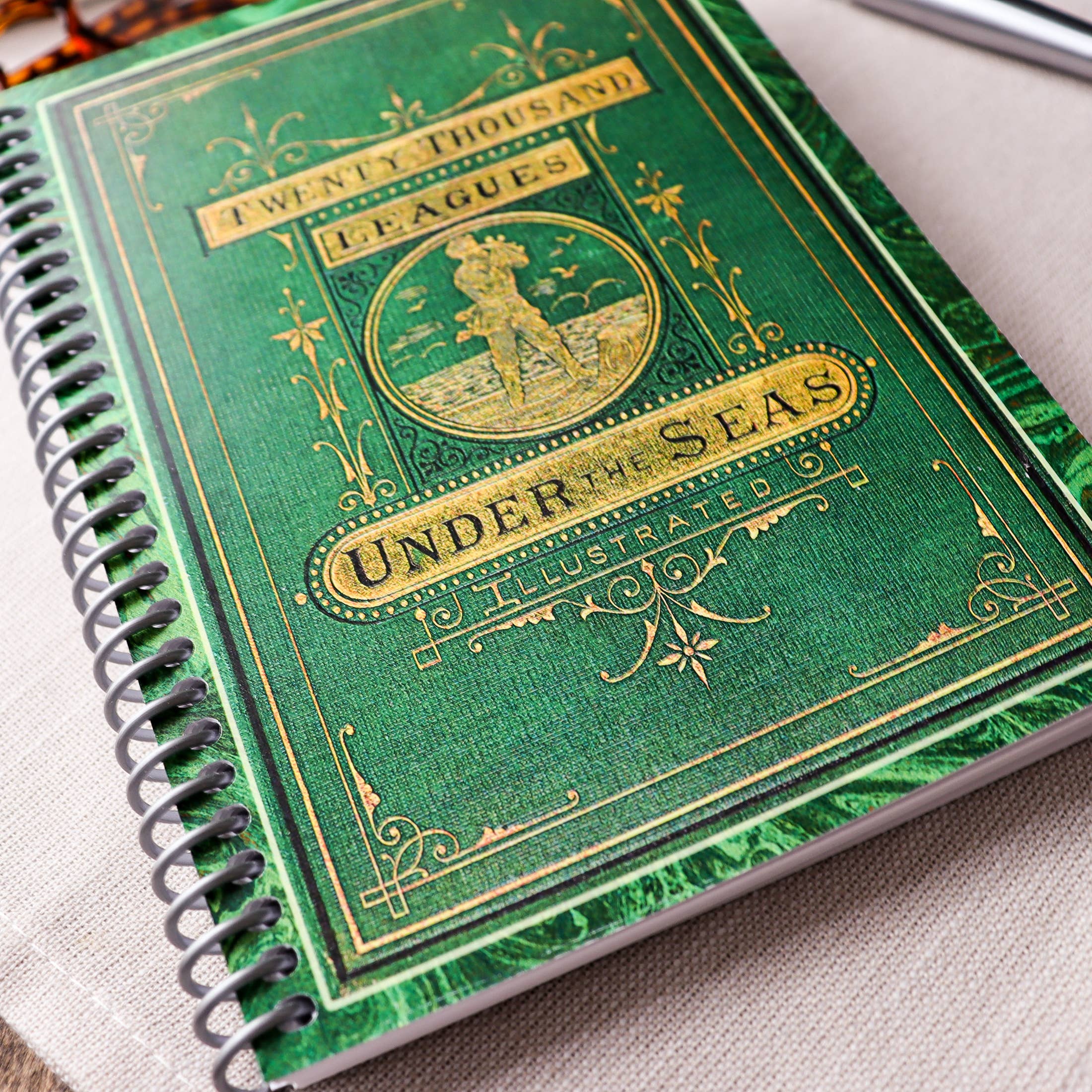 Sunshine and Ravioli - Vente Cahiers - Cahier à spirale, Vingt mille lieues sous les mers3