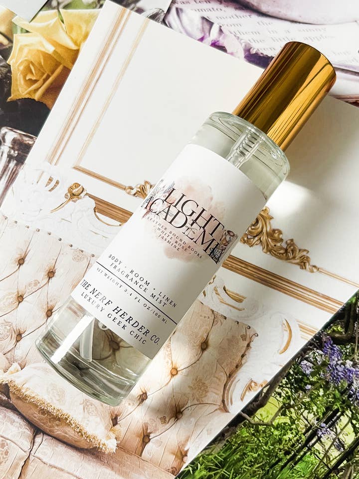 BRUMA PERFUMADA | Light Academia (100 ml) por atacado de The Nerf Herder Co.