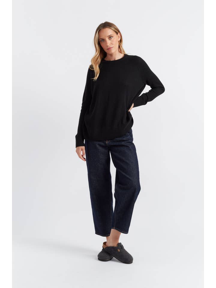 Chinti & Parker – wholesale Knitted jumper – Women′s – Black Cloud Cashmere Slouchy Sweater