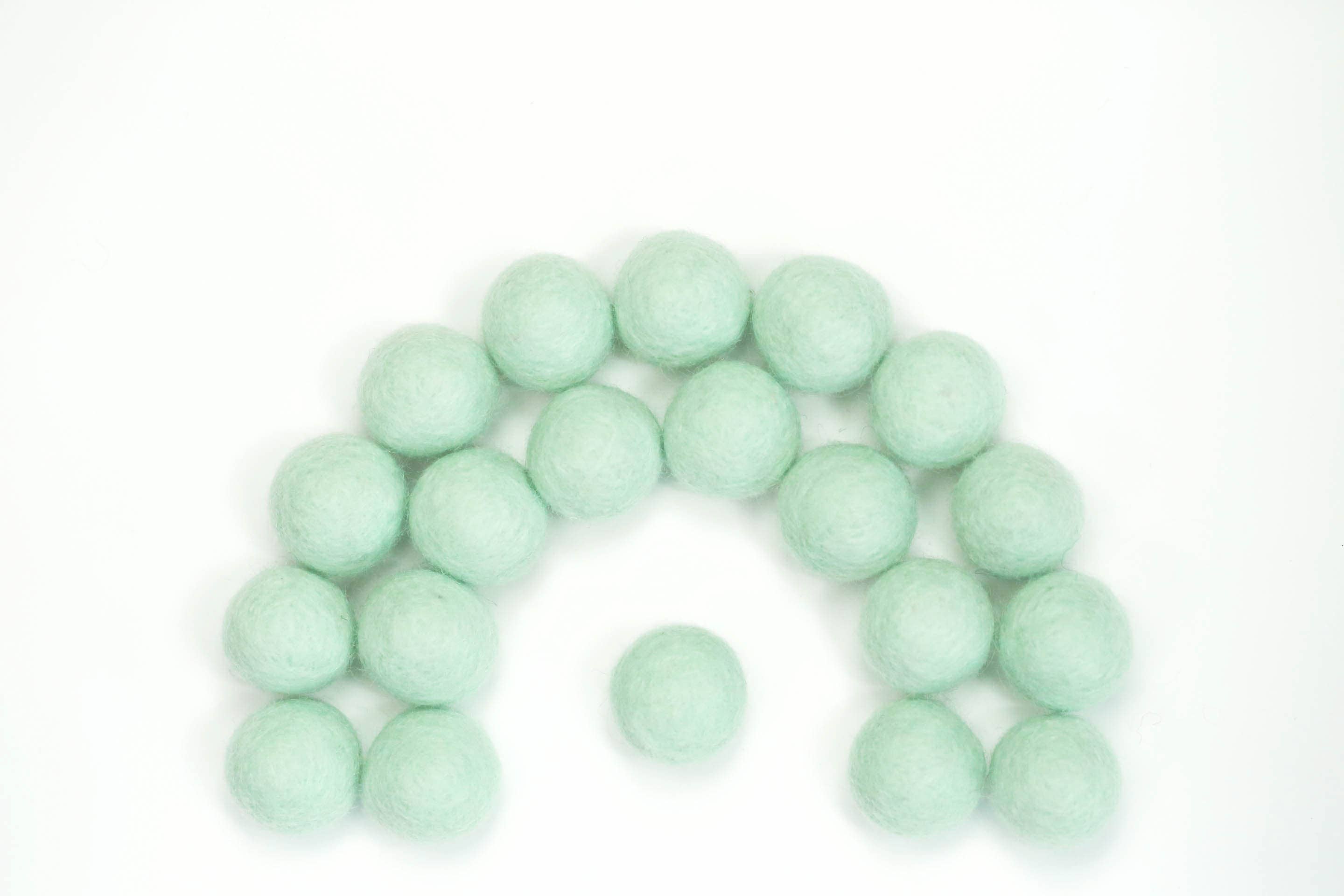 The Felt Pod - Wholesale Craft Supplies - 2.5 cm Felt Balls 100 Pieces -for DIY Garland Wool Beads8