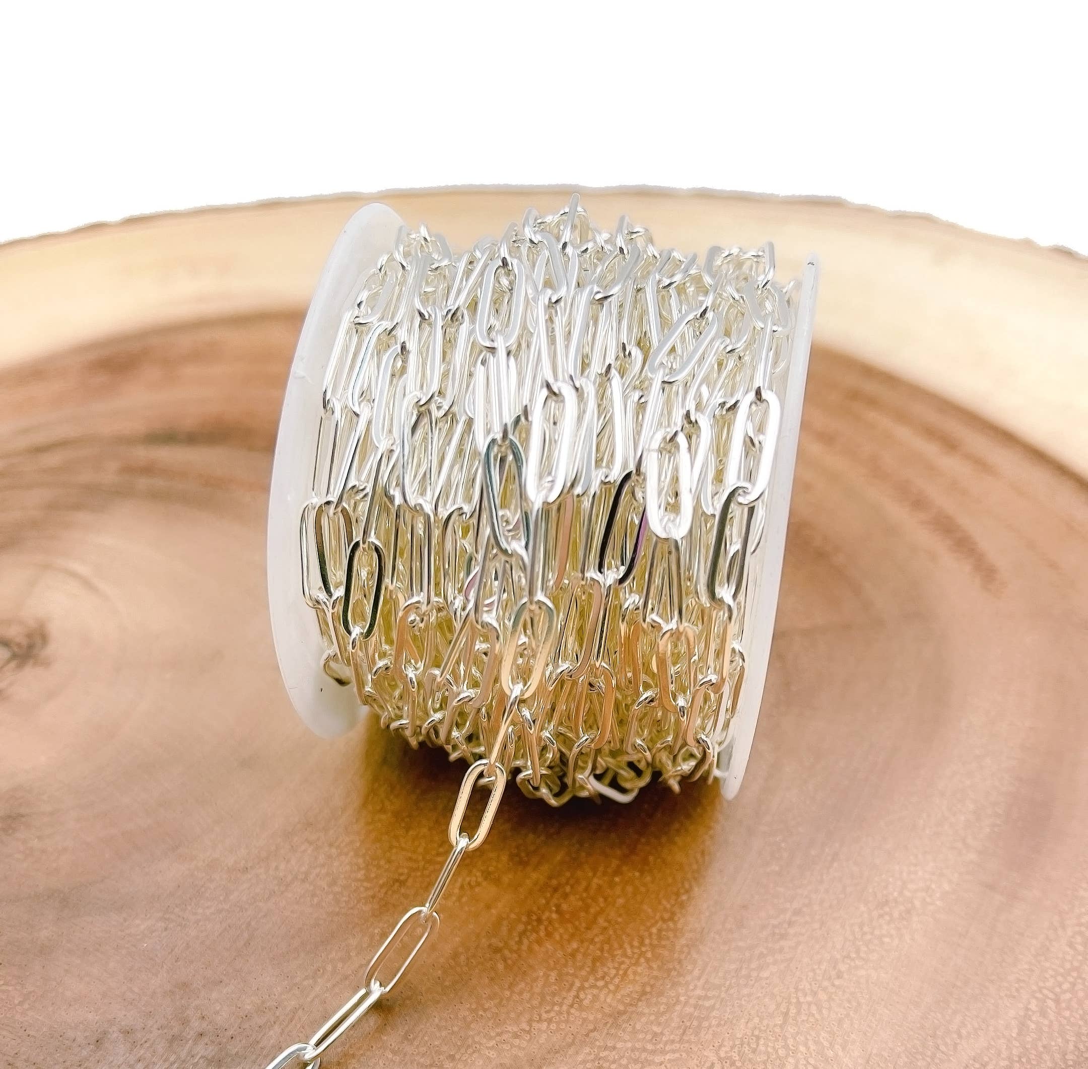 Beads Creation – Großhandel Bastelzubehör – Glänzende silberne Büroklammerkette von Foot, ovale Gliederkette, CH1083