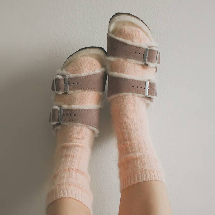 ELMNTL – wholesale Socks – Women's – Super Soft Wool Socks - Peach
