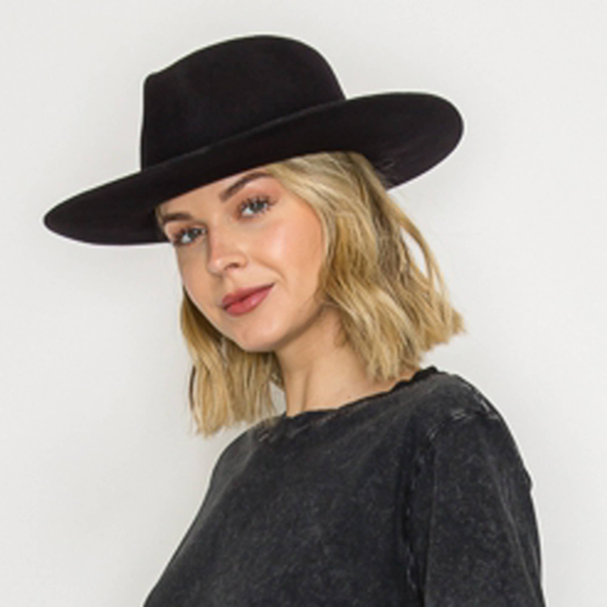 Queens INC - Wholesale Fedora - Women's - Stiff Short  Brim Rancher in  Suede Hat0