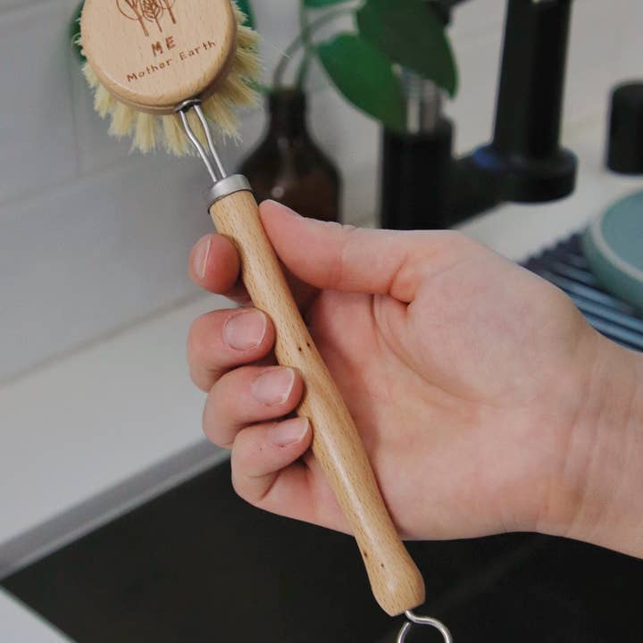 Me Mother Earth - Wholesale Cleaning Brush - Sisal Kitchen Brush | Cleaning Supplies