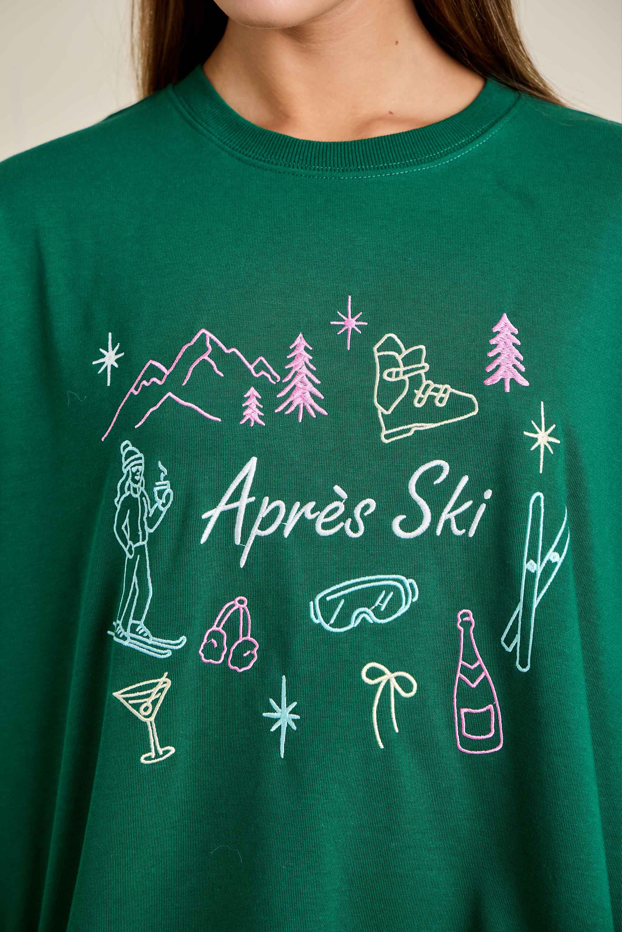 Main Strip - Wholesale Graphic Sweatshirt - Unisex - Ready to Ship Après Ski Graphic Sweatshirt – Winter Resort 8