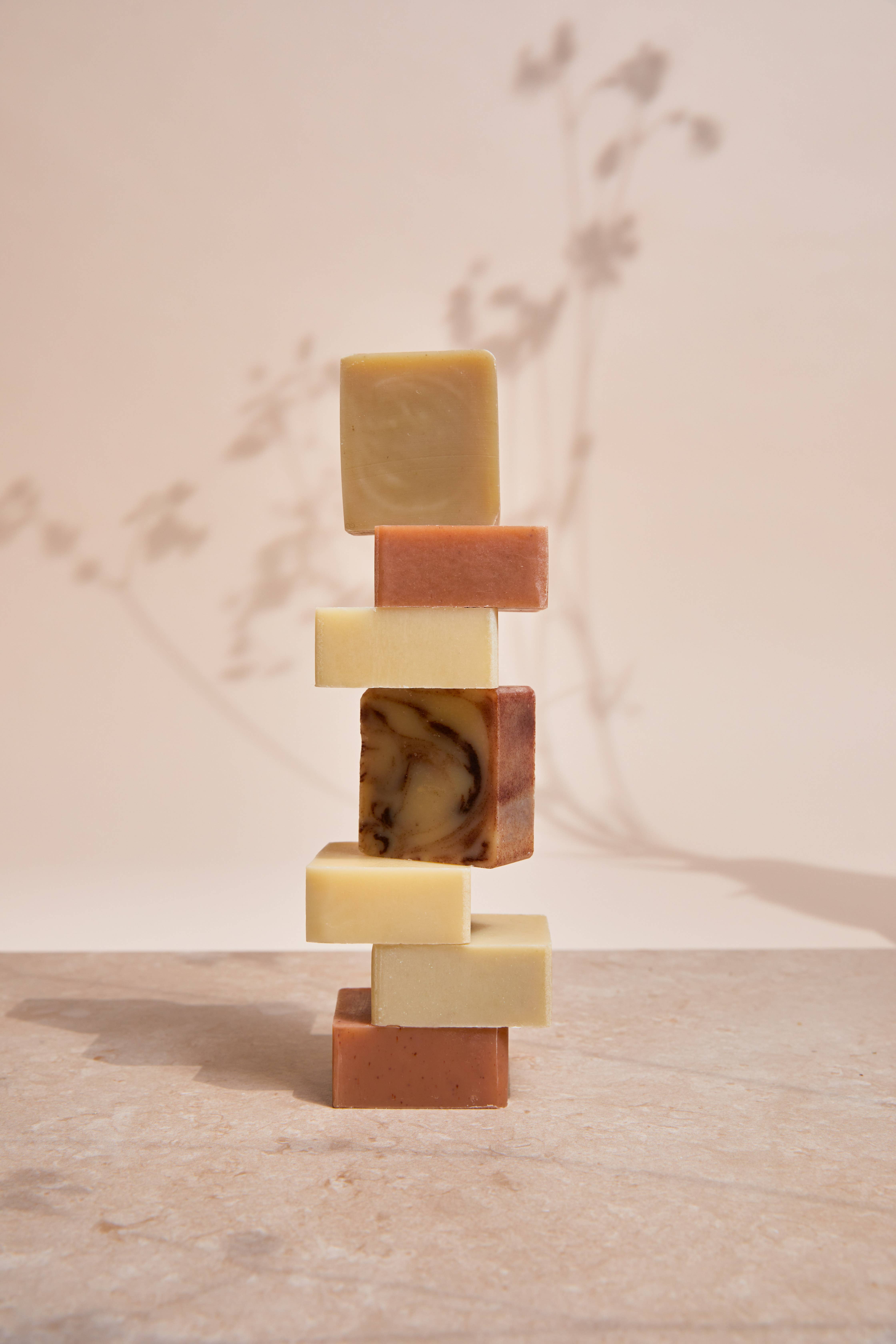 Spa Vivent - Wholesale Bar Soap - 
apeiron vegetable oil soap AMLA 100g4