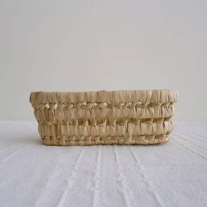 High crafty – wholesale Decorative tray – 🧺 Small Open Weave Oval Tray – Handwoven Palm Leaf Storage
