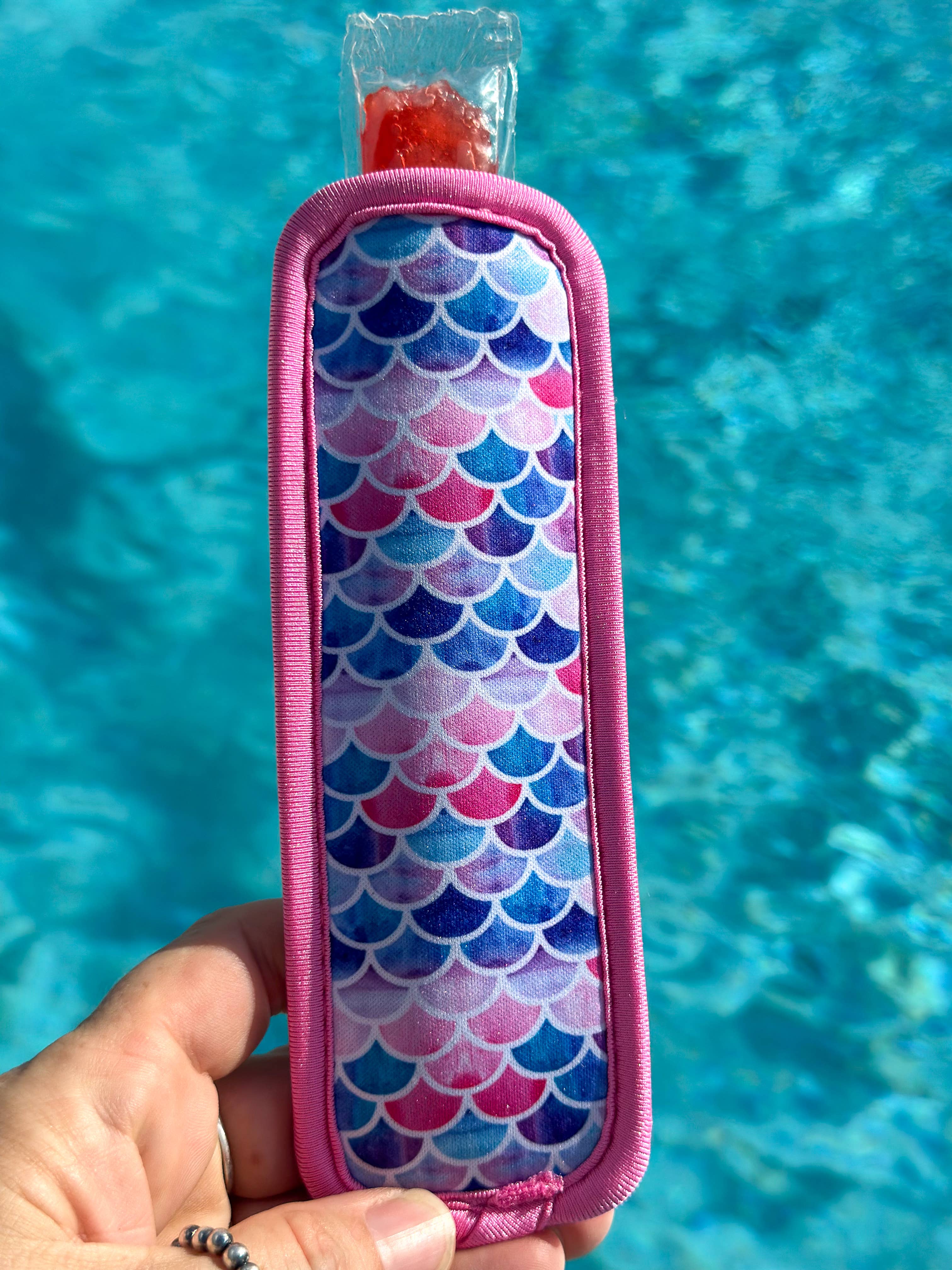 Harris Girls & Co. – Engroshandel Køkkenredskab – Neopren Ispind Holder „Havfrue“