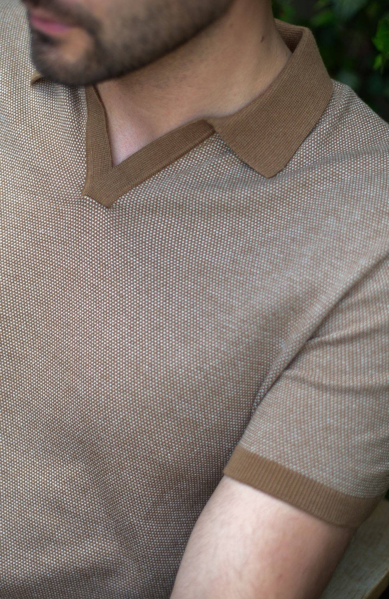 Paul James Knitwear - Wholesale Polo - Men's - Mens Lightweight Cotton Honeycomb Buttonless Polo Shirt2